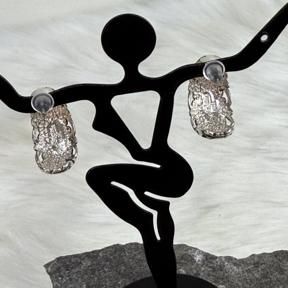 Vintage Jezlaine Sterling Silver J Hoop Cut-out Pierced Earrings - Picture 4 of 7